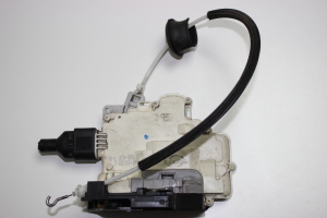 AUDI Q7 (2006–2015) Rear side door lock 3C4839015C - 3