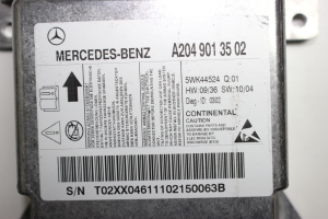 Mercedes Benz C-Class 204 (2007–2014) Airbag module A2049013502 - 2