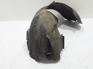 VOLVO S60 I (2000–2009) Front wheel arch liner 30678120 - 4