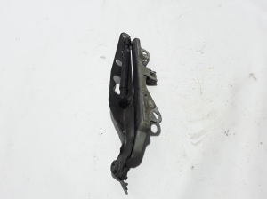 VOLVO S60 I (2000–2009) Hood hinge 31217344 - 3