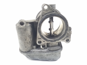  Accelerator valve 