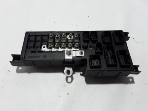 VOLVO S60 I (2000–2009) Kaitsmekarp salongis 8678449 - 3