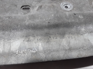 RENAULT Kangoo (2008–2020) Esimese põiktala osa radiaatorite all 8200880148 - 2