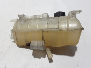RENAULT Kangoo (2008–2020) Ausgleichsbehälter 8200455786 - 3