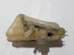 RENAULT Kangoo (2008–2020) Ausgleichsbehälter 8200455786 - 4