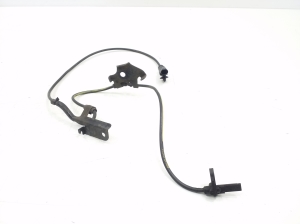 TOYOTA Verso (2009–2017) Front ABS sensor 8954202061 - 2