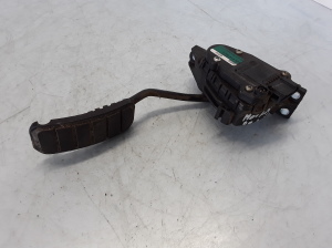 Accelerator pedal - 7700314525