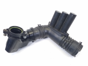 AUDI A3 8V (2012–2020) Turbo jahutustoru 04E129651C - 3