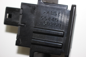 LEXUS GS (2011–2017) Trunk opening switch 55446-30260 - 3