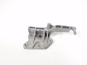   EGR valve holder 