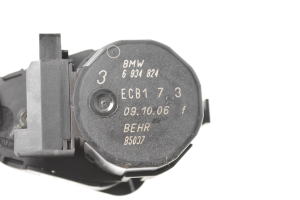 BMW 3 SERIES E93 (2004–2013) Stellmotor Heizungsklappe 6934824 - 2