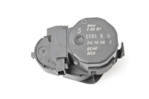 Heater flap actuator - 6934821