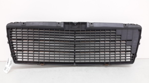 Mercedes Benz E-Class W210 (1995–2002) Kühlergrill A2108880023 - 2