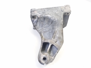 Mercedes Benz C-Class 205 (2014–2021) Mootori kinnitus A6512234204 - 4