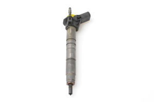   Fuel injector 