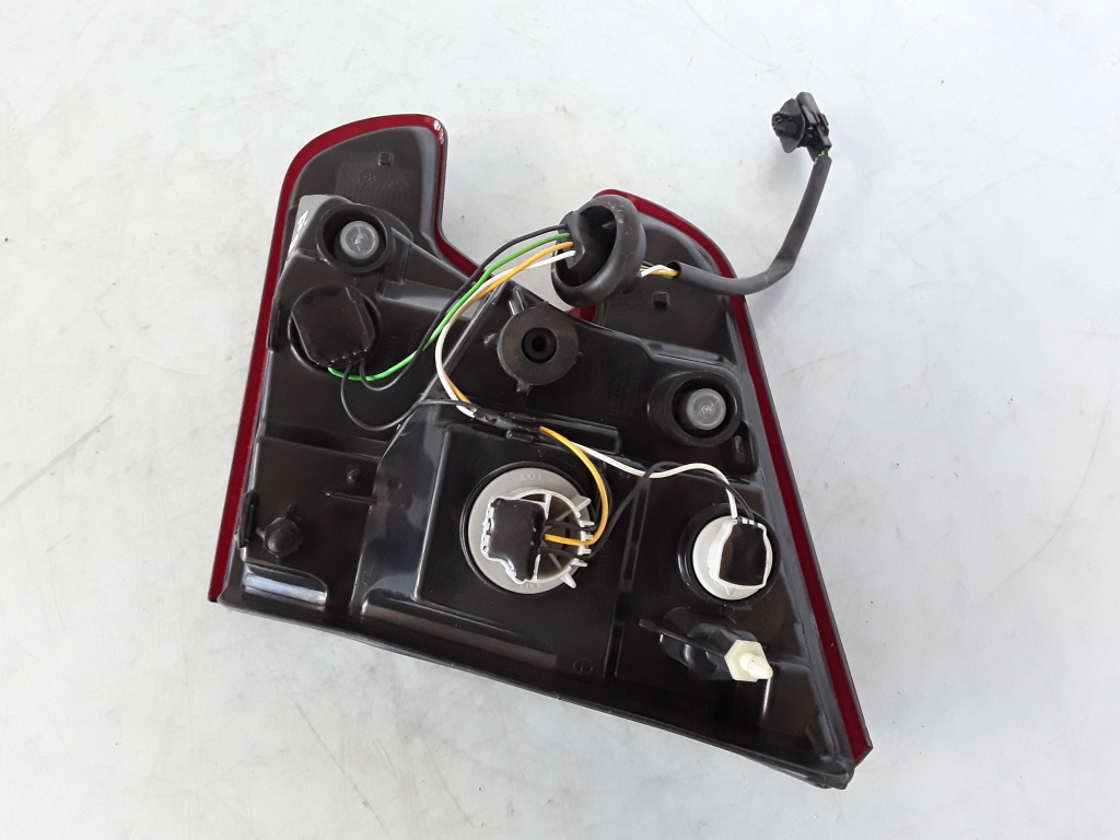 Used RENAULT Megane Rear light on cover 265550028R