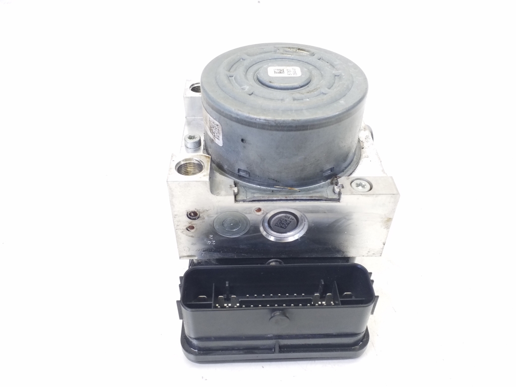Mercedes Benz C-Class 205 (2014–2021) ABS plokk A2059012800 Mercedes Benz C-Class 205 (2014–2021) ABS plokk A2059012800