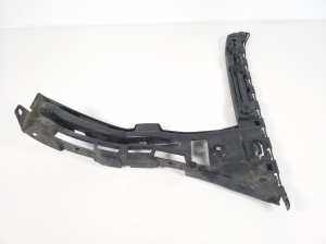  Rear bumper bracket 