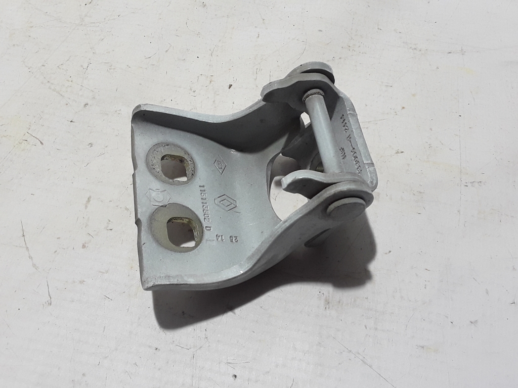 Used RENAULT Kangoo Front door lower hinge 7782488006