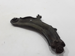 RENAULT Kangoo (2008–2020) Eesmine õõtshoob 8200586561 - 2