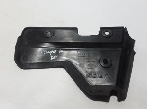 RENAULT Kangoo (2008–2020) Jahutusradiaatori õhusuunaja 8200617877 - 3