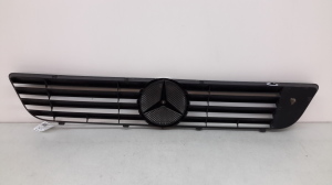 Mercedes Benz V-Class 638 (1996–2003) Front grille A6388880515 - 4