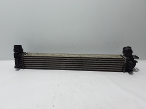  Intercooler radiator 