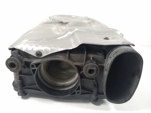 Mercedes Benz E-Class W212 (2009–2015) Luftfiltergehäuse A6510901101 - 3