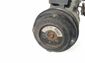  Air conditioner compressor 