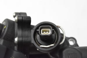 Mercedes Benz A-Class 176 (2012–2018) Termostaat ja selle komponendid 110609813r - 3