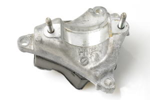 Mazda 3 IV (2019–2026) Halter der Antriebswelle vorne