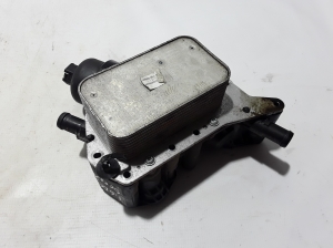 RENAULT Scenic (2009–2015) Ölfiltergehäuse 70375888 - 2