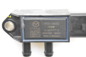 Mazda 3 IV (2019–2026) Magnetventil HF01182B2 - 2