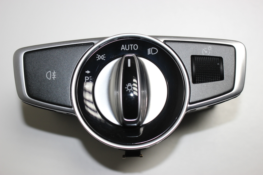 Mercedes Benz C-Class 205 (2014–2021) Tulede lüliti A2059056500 Mercedes Benz C-Class 205 (2014–2021) Tulede lüliti A2059056500