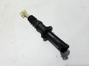  Clutch slave cylinder  - 306100570R 