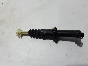 RENAULT Megane III (2008–2016) Siduri töösilinder 306100570R - 2