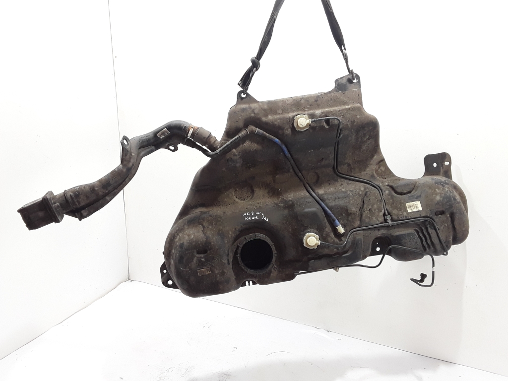 Used RENAULT Megane Fuel tank 172037943R