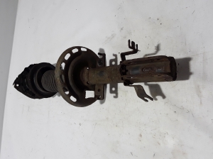RENAULT Megane III (2008–2016) Front shock absorber 543020064R - 2