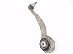 Mercedes Benz C-Class 205 (2014–2021) Eesmine õõtshoob A2053301605 - 2