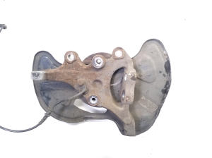 Mercedes Benz C-Class 204 (2007–2014) Radnabe Vorderrad A2043320201 - 3