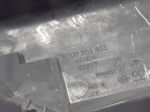 RENAULT Scenic (2003–2010) Luftleitblech für den Kühler 8200361103 - 2