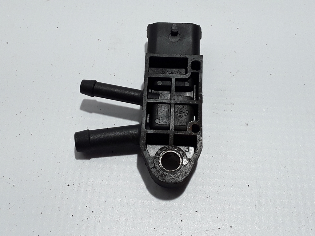 RENAULT Scenic 2 generation (2003-2010) Intake Manifold Pressure Sensor 8200469905 22400796