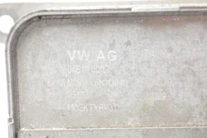Volkswagen Up (2012–2026) Ölkühler 04E117021L - 2