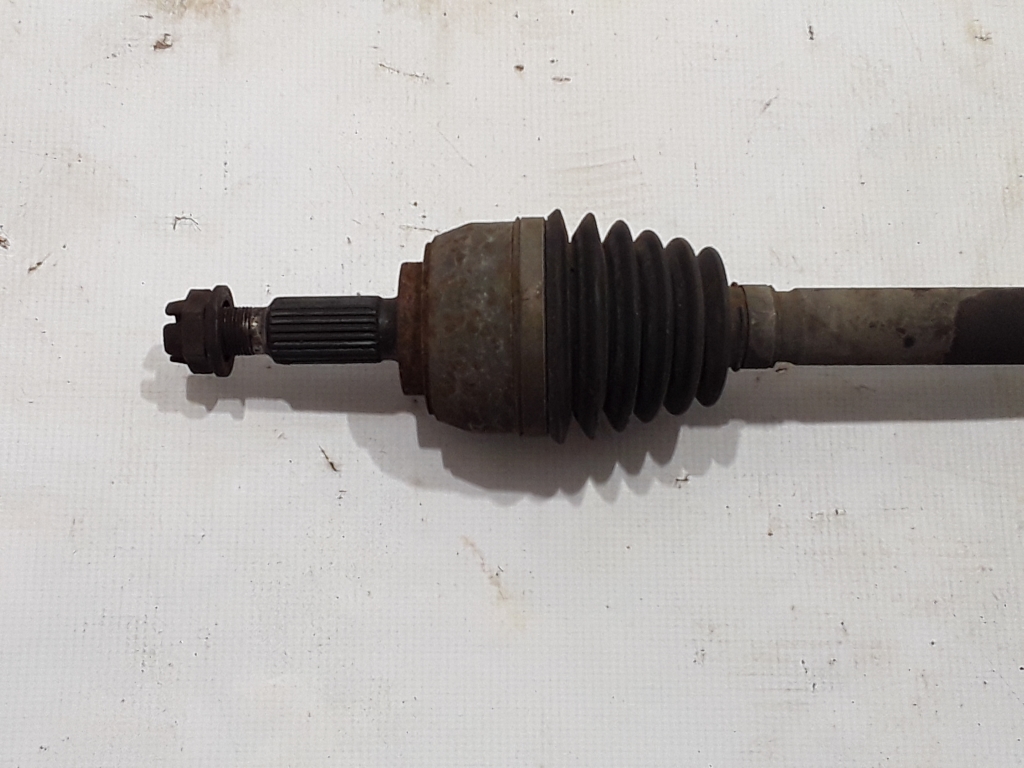 RENAULT Scenic 2 generation (2003-2010) Front Right Driveshaft 8200790517 22400728