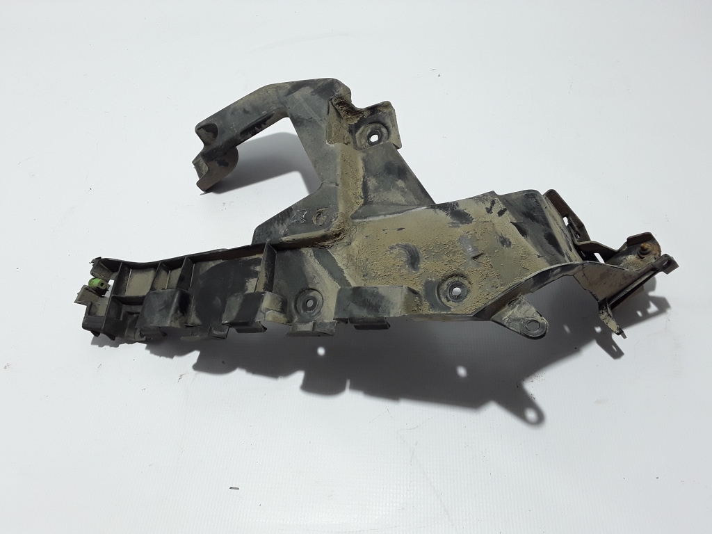 RENAULT Scenic 2 generation (2003-2010) Скоба за задна дясна броня 8200228454 22400726