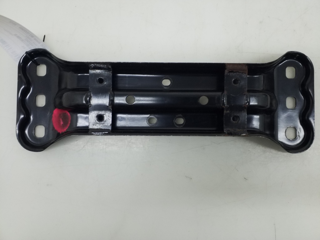 MERCEDES-BENZ E-Class W212/S212/C207/A207 (2009-2016) Gearbox Mount Bracket A2122402002 20977382