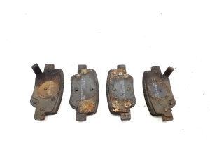 TOYOTA Verso (2009–2017) Piduriklotsid 044660F010 - 2
