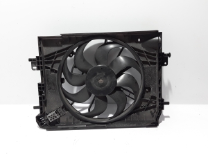   Cooling fan  - 214816436R 