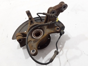 Dacia Dokker (2012–2017) Front wheel hub and its parts 400116210R - 3