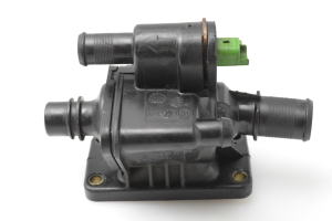 Peugeot 307 I (2000–2009) Thermostatgehäuse 9641522380C